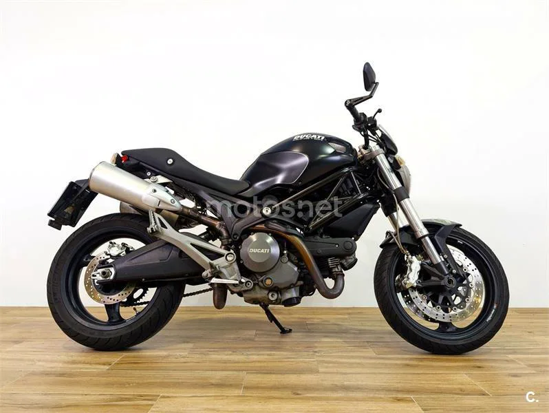 Ducati Monster 696 4690 € 2009 Barcelona - 2