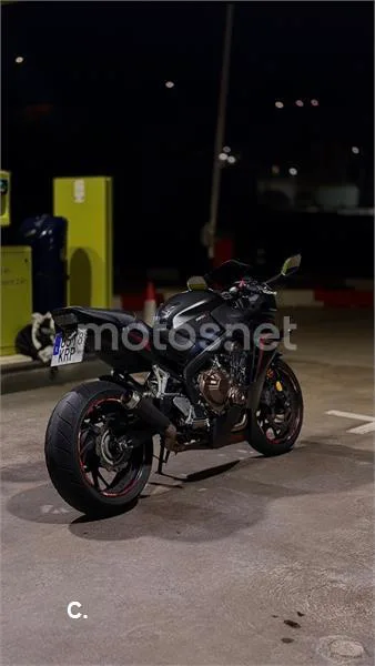 Honda CBR650F - Vista 5