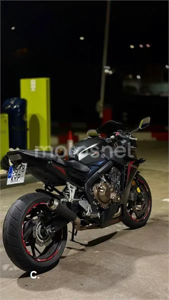 Honda CBR650F - Vista 9