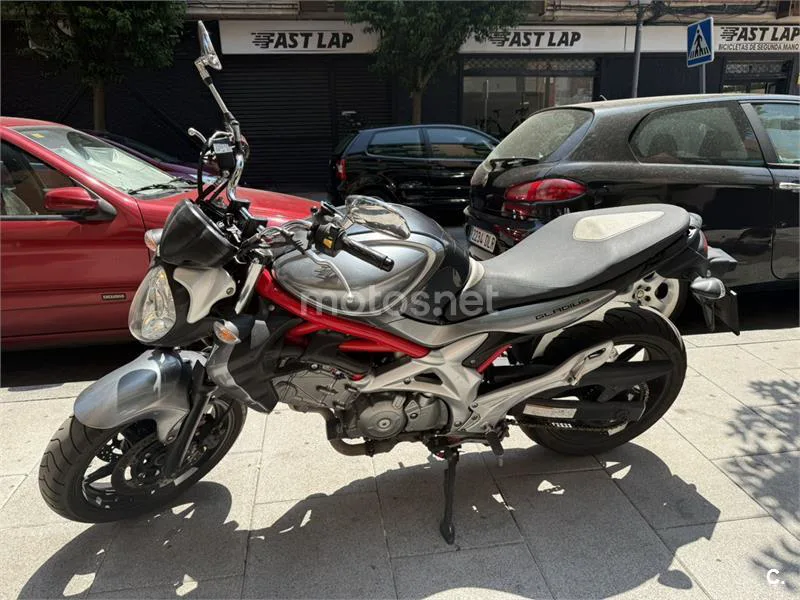 Suzuki Gladius 650 2800 € 2011 Madrid - 1