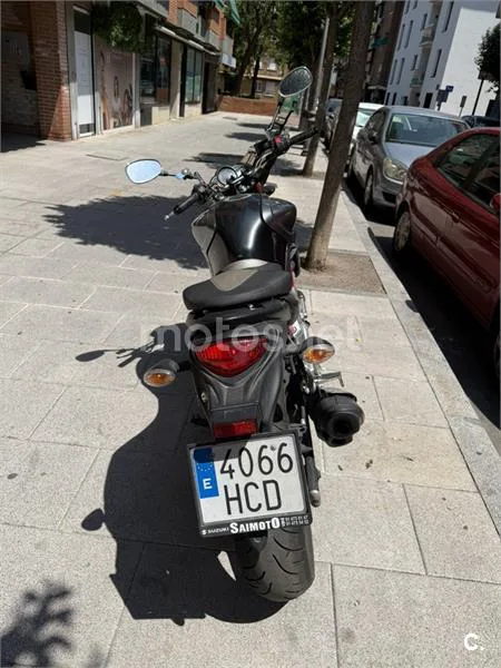 Suzuki Gladius 650 - Vista 4