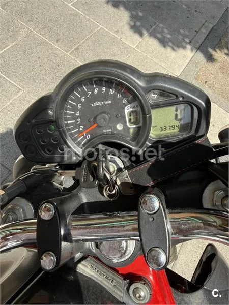 Suzuki Gladius 650 - Vista 5