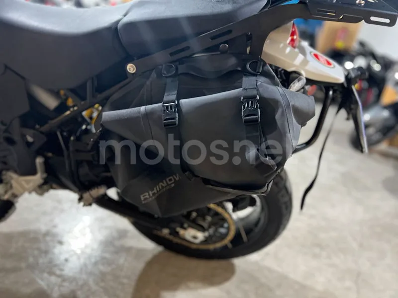Ducati DesertX - Vista 15