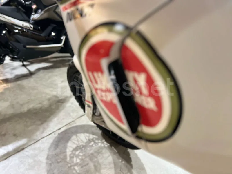 Ducati DesertX - Vista 33