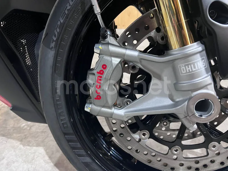 Ducati Streetfighter V2 - Vista 18