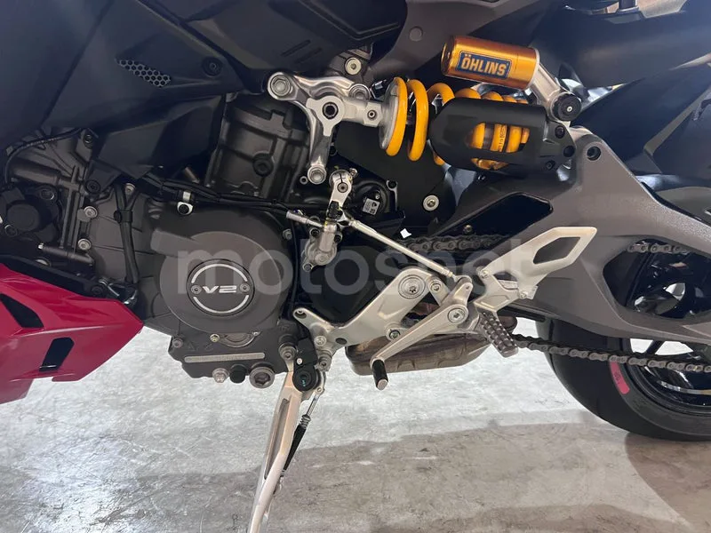 Ducati Streetfighter V2 - Vista 23
