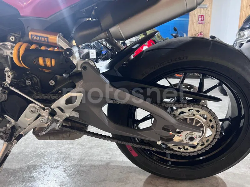 Ducati Streetfighter V2 - Vista 30
