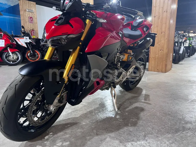 Ducati Streetfighter V2 - Vista 4