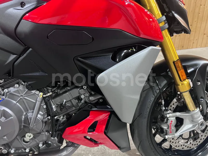 Ducati Streetfighter V2 - Vista 37