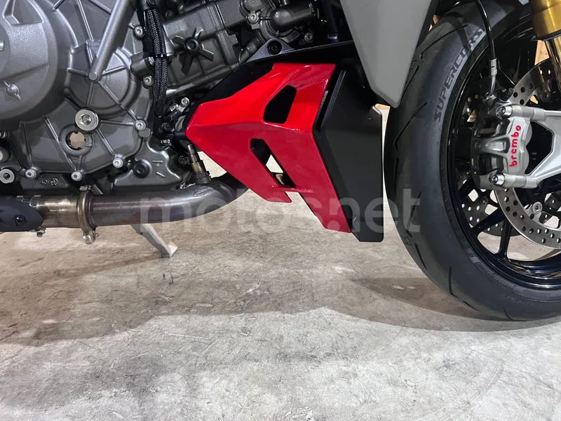 Ducati Streetfighter V2 - Vista 38