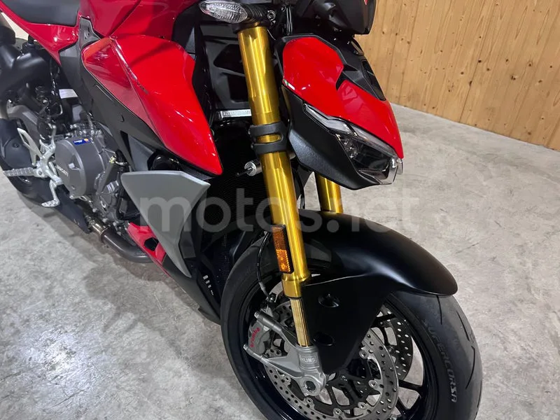 Ducati Streetfighter V2 - Vista 40