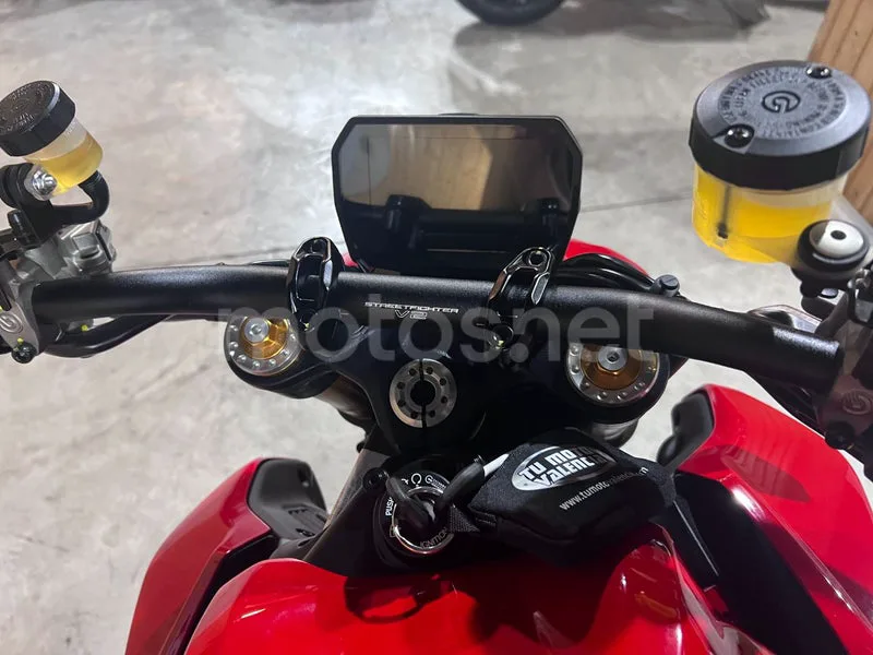 Ducati Streetfighter V2 - Vista 51