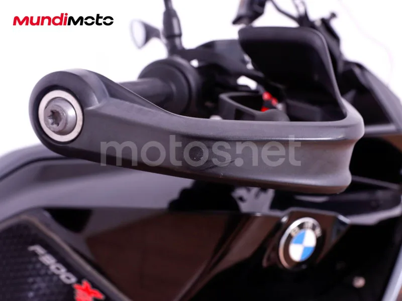 BMW F 900 XR - Vista 13