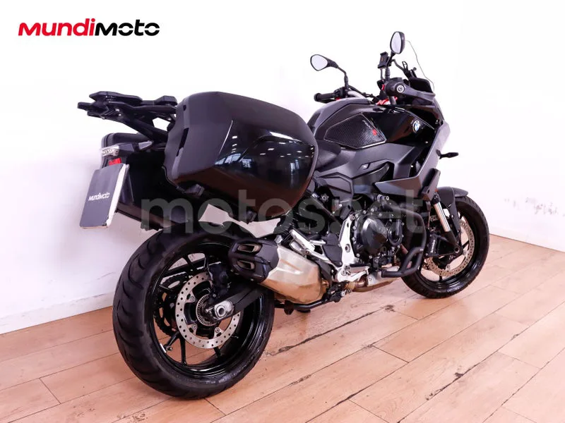 BMW F 900 XR - Vista 3