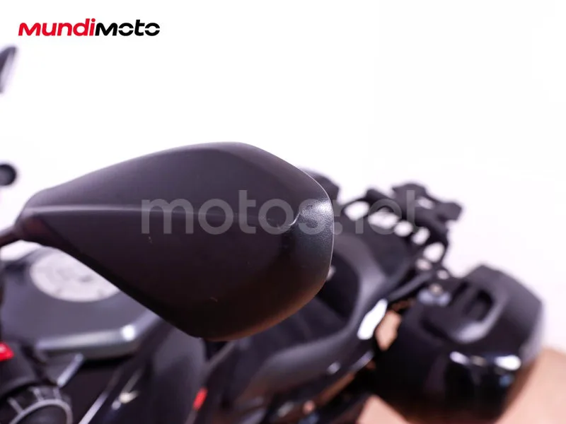 BMW F 900 XR - Vista 24