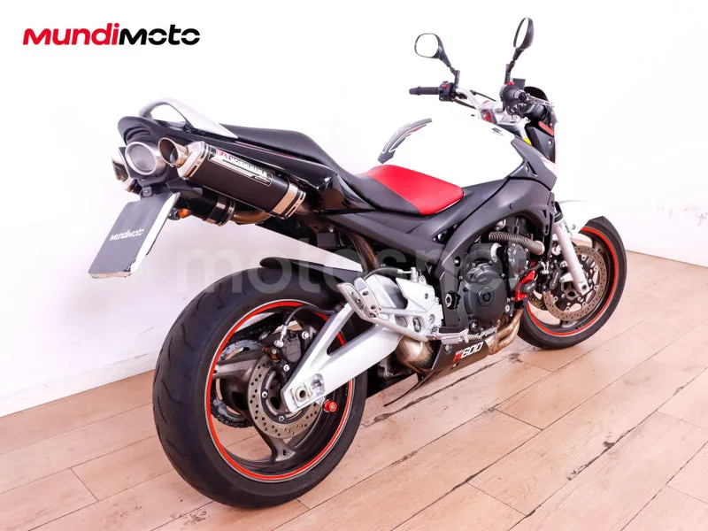 Suzuki GSR600 - Vista 3