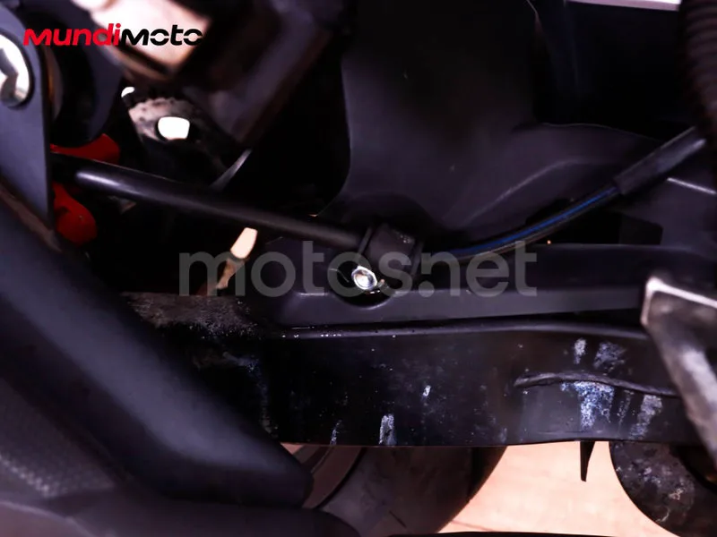 Keeway RKF 125 - Vista 23