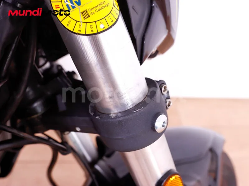 Keeway RKF 125 - Vista 38