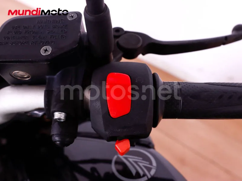 Keeway RKF 125 - Vista 49