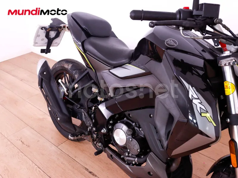 Keeway RKF 125 - Vista 62