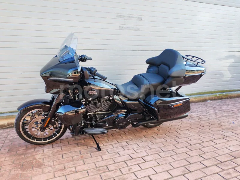 Harley-Davidson Street Glide - Vista 11