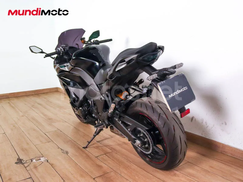Kawasaki Ninja 1100SX - Vista 8