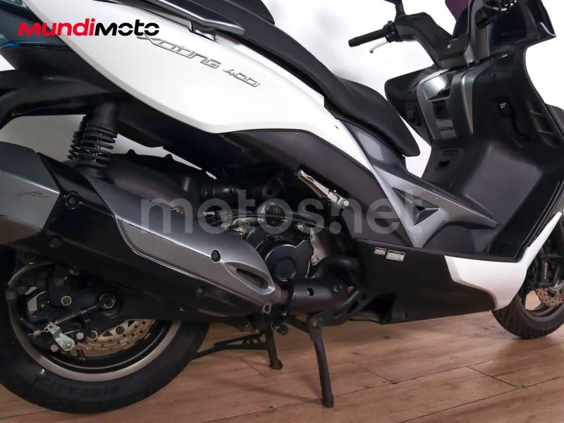 Kymco Xciting 400 - Vista 4