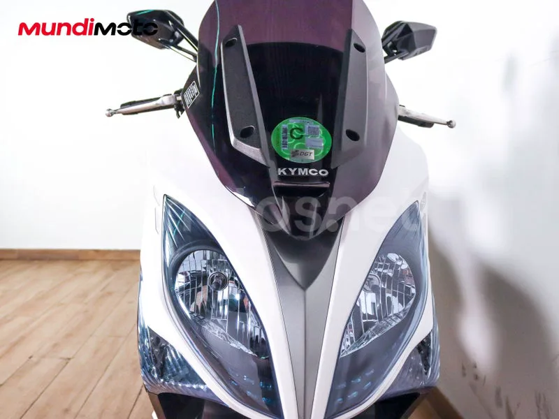 Kymco Xciting 400 - Vista 5