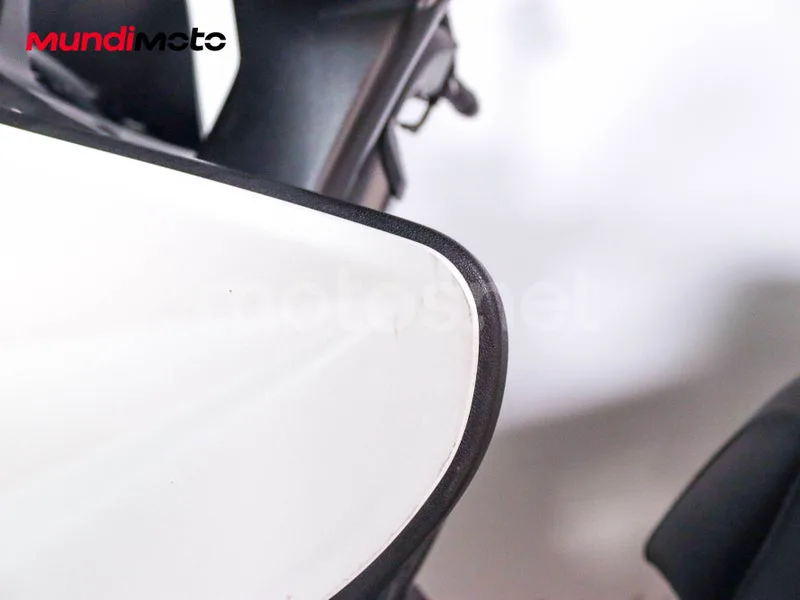 Kymco Xciting 400 - Vista 42