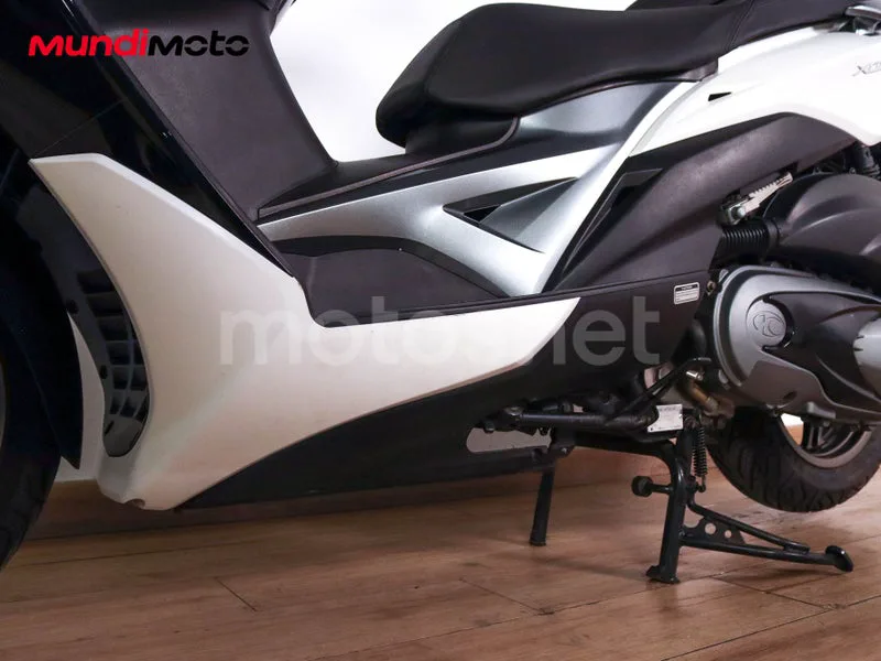 Kymco Xciting 400 - Vista 10