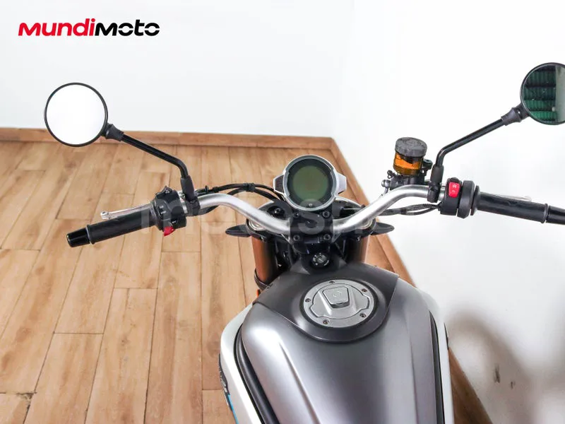CFMOTO 700CL-X - Vista 11