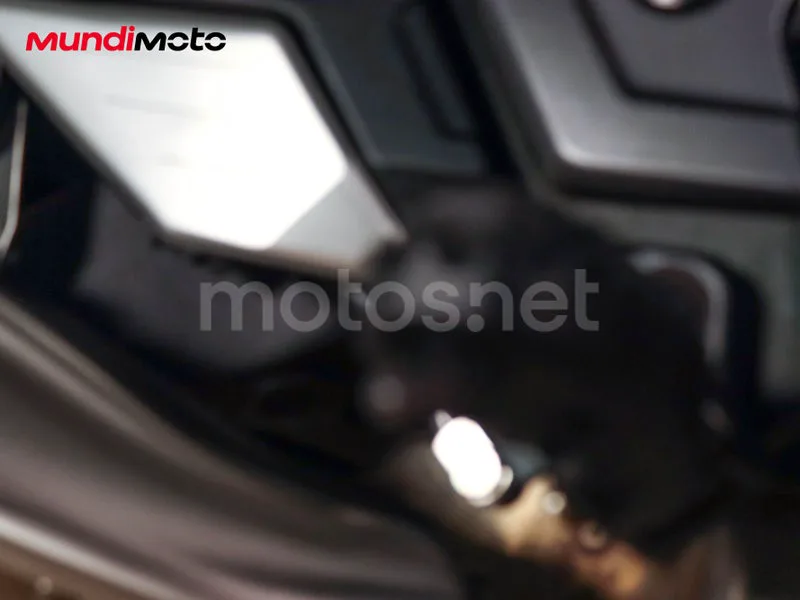 CFMOTO 700CL-X - Vista 15