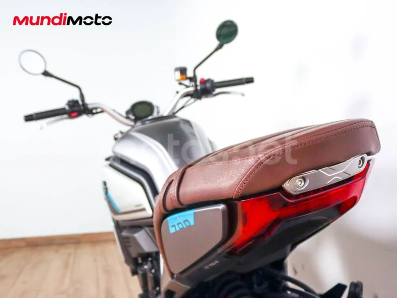 CFMOTO 700CL-X - Vista 9