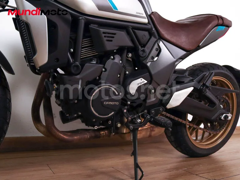 CFMOTO 700CL-X - Vista 10