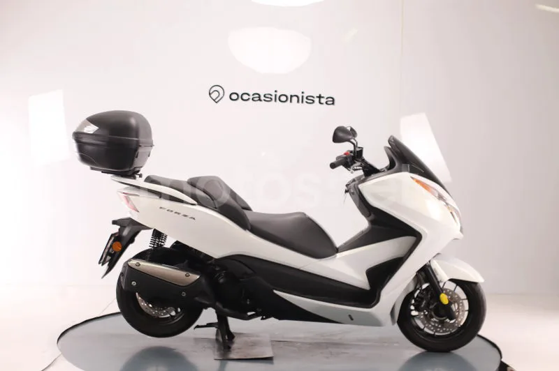 Honda Forza 300 2580 € 2014 Barcelona - 1