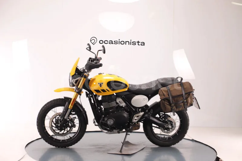 Triumph Scrambler 400 XC - Vista 5