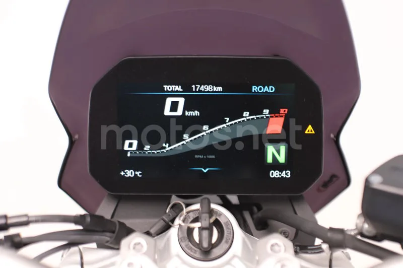 BMW F 900 R - Vista 6