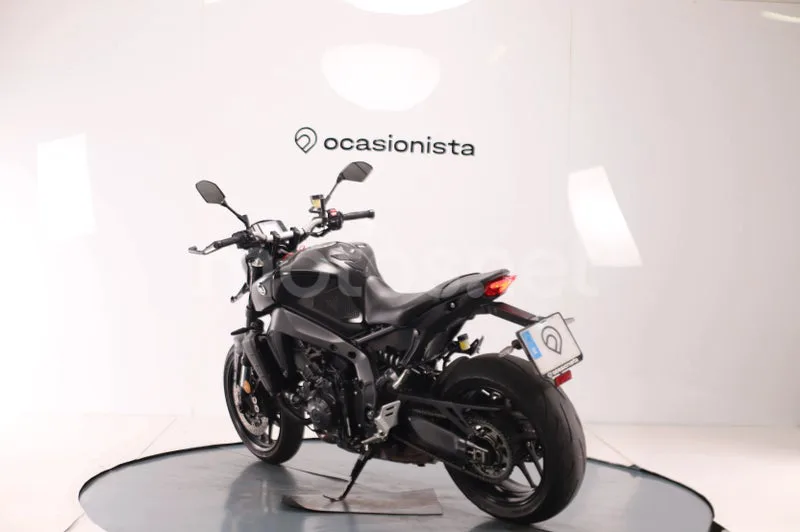 Yamaha MT-09 - Vista 4