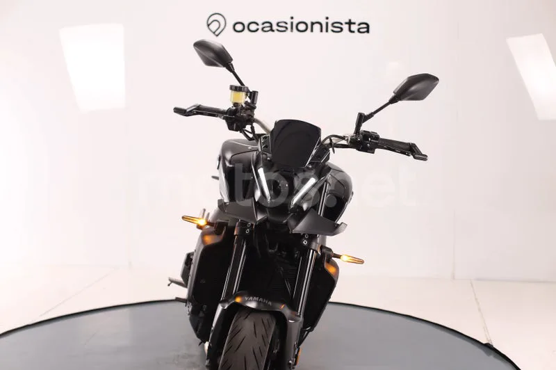 Yamaha MT-09 - Vista 7