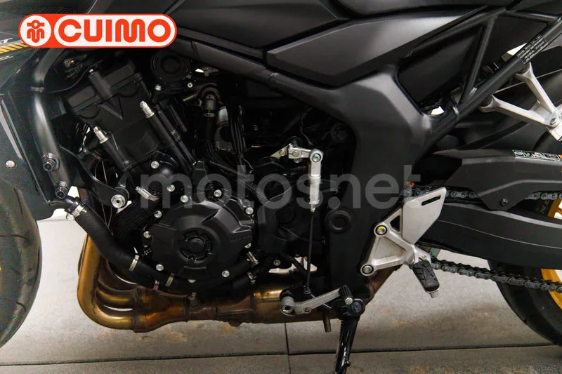 Honda CB1000 Hornet - Vista 19