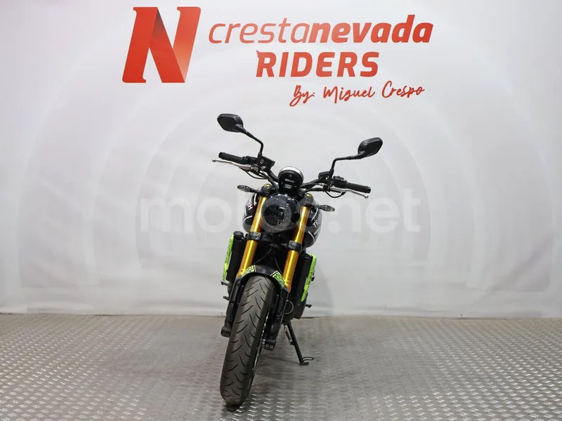 Triumph Trident 660 - Vista 5