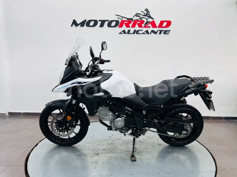 Suzuki V-Strom 650 5990 € 2023 Alicante - 2