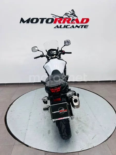 Suzuki V-Strom 650 - Vista 4
