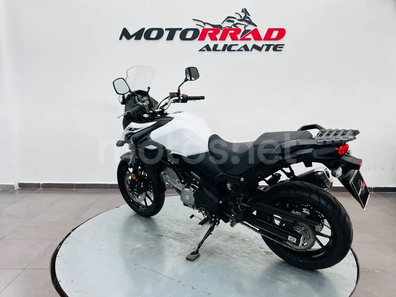 Suzuki V-Strom 650 - Vista 5