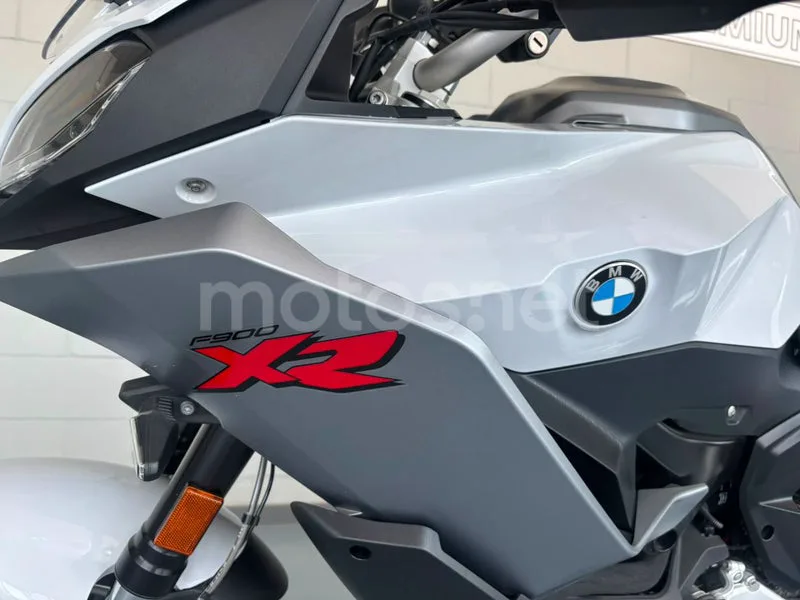 BMW F 900 XR - Vista 9