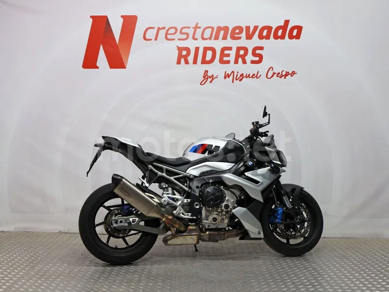 BMW M 1000 R - Vista 11