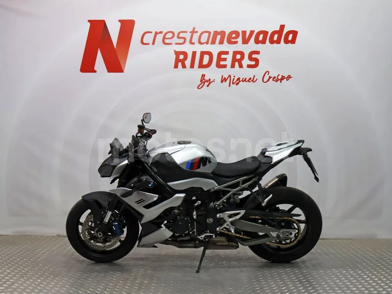 BMW M 1000 R - Vista 3