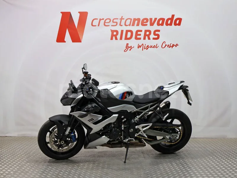 BMW M 1000 R - Vista 4
