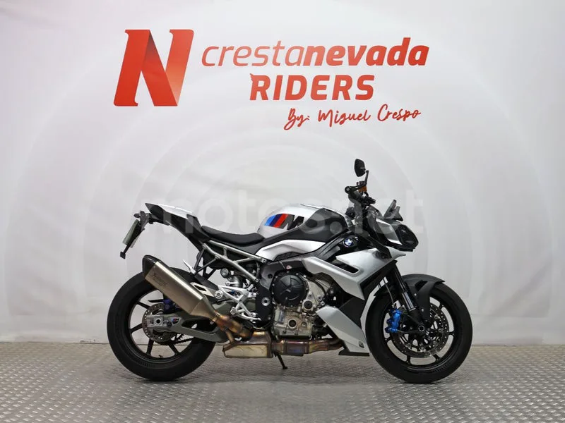 BMW M 1000 R - Vista 7