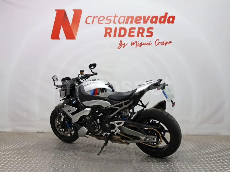BMW M 1000 R - Vista 10
